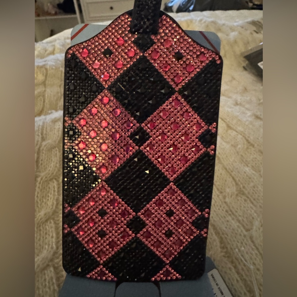 Pink and Black Argyle Patterned Luggage Tag